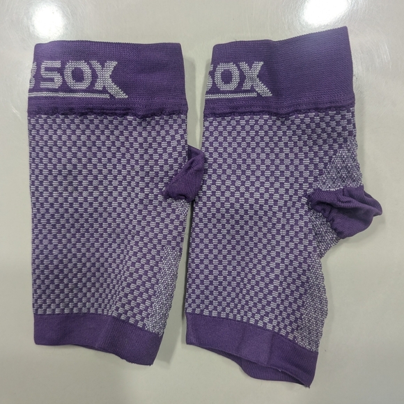 Compression Socks - Picture 2 of 6